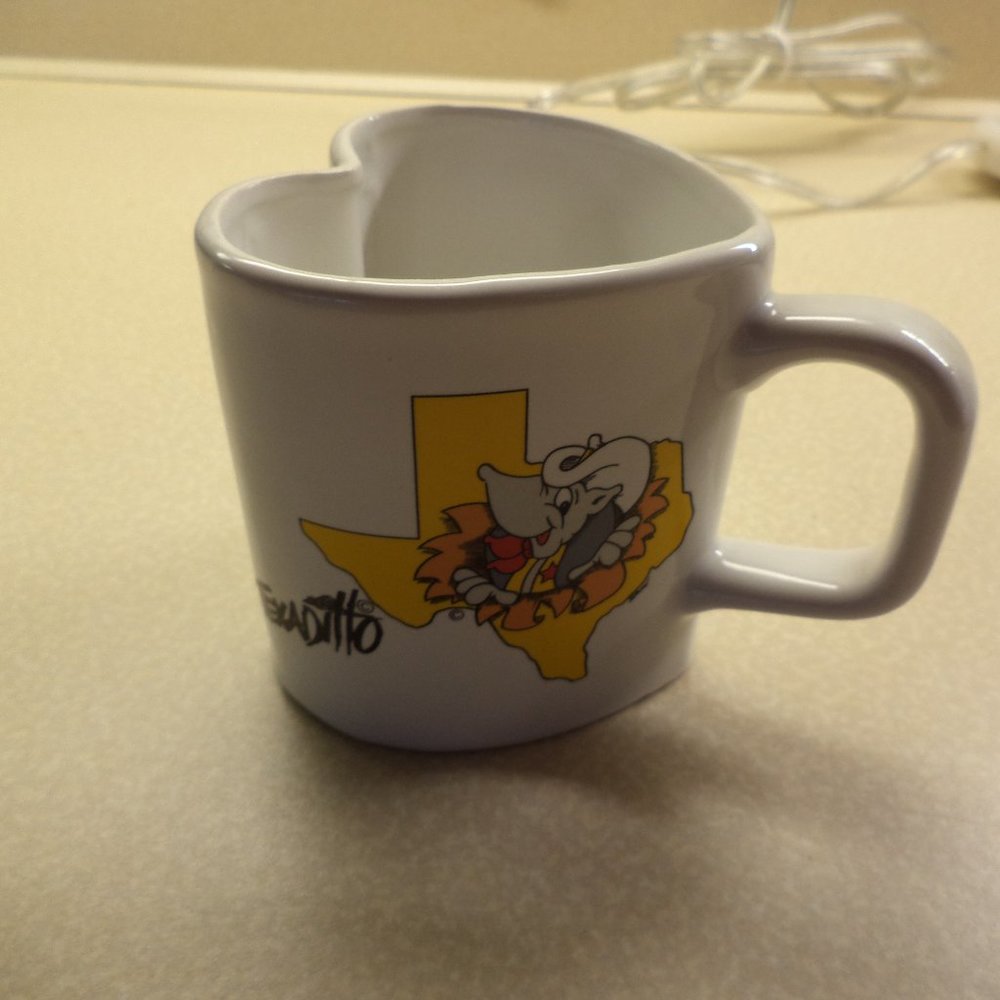 TEXAS MUG - "TEXASDITTO" Heart Shaped Mug